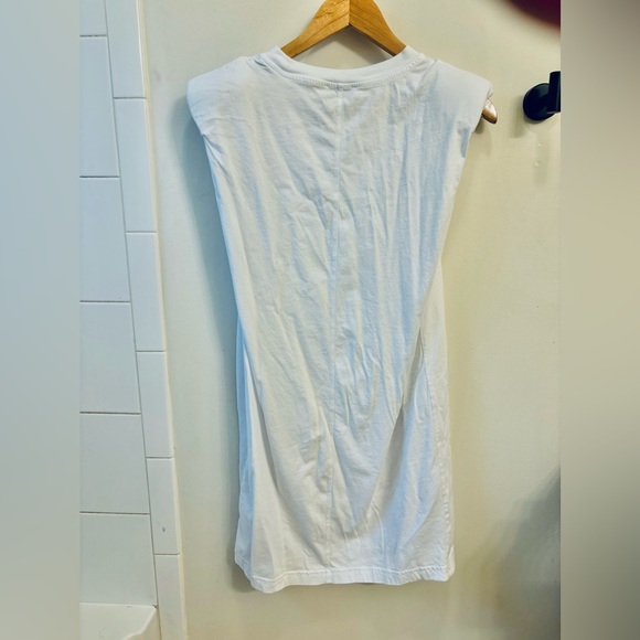 ARITZIA BABATON tee shirt dress shoulder pad mini white size extra extra small - Picture 3 of 7